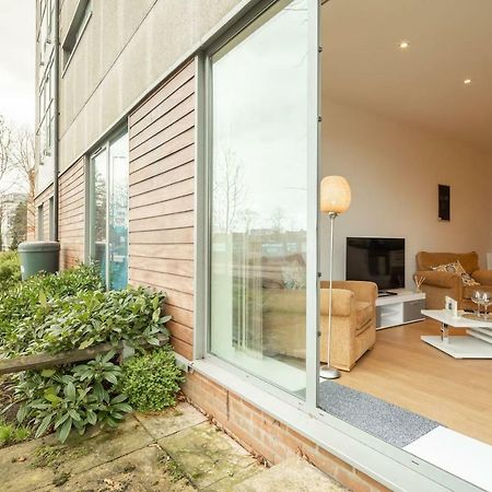 Central Bedford: Two Bedrooms, Breakfast Basket Εξωτερικό φωτογραφία